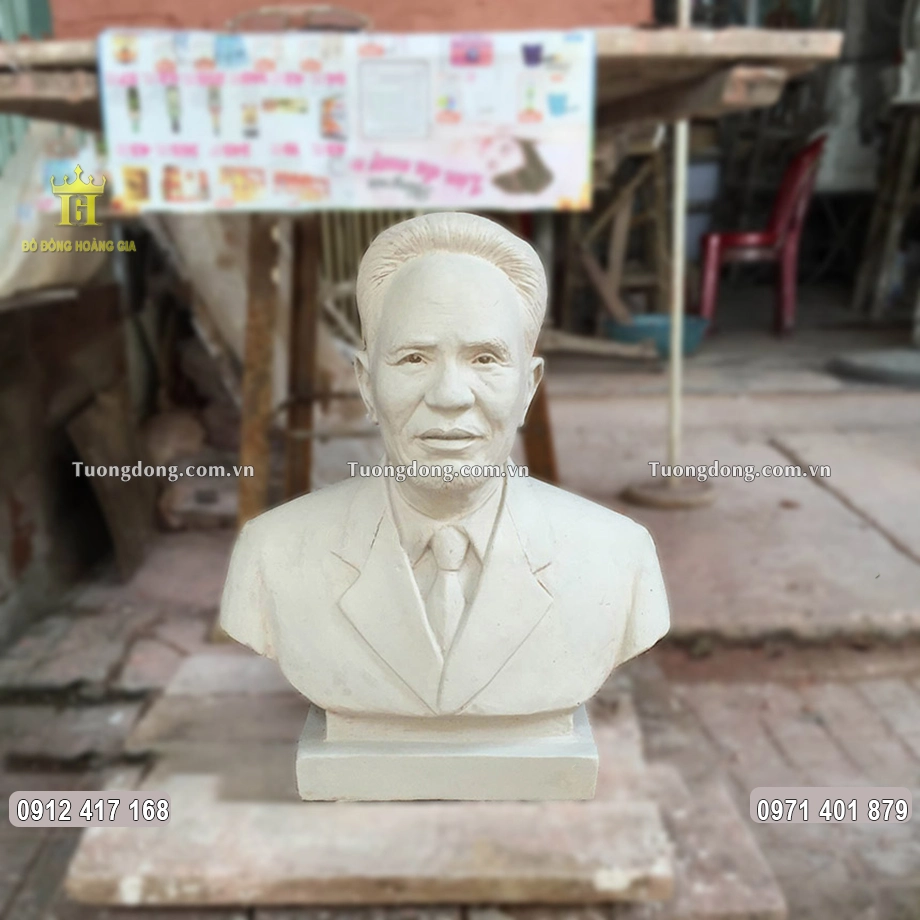 Từng đường nét được chạm khắc sắc nét